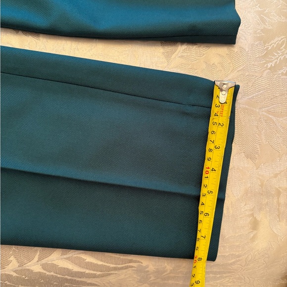 Beautiful emerald green suit pants - Picture 10 of 10